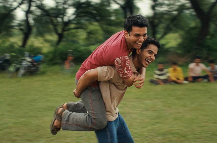 Ad Vitam dÃ©cale "Une jeunesse indienne (Homebound)"